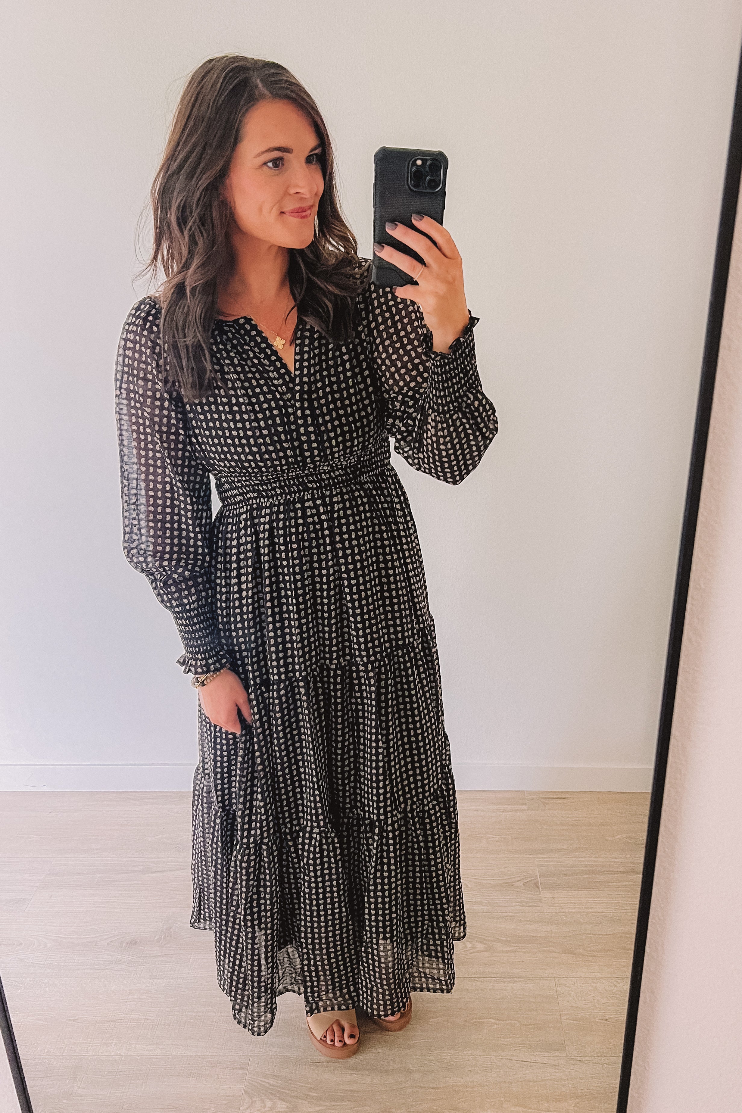 Season's Best Dressed (Black)