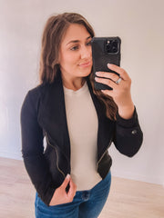 It Girl Jacket (Black)