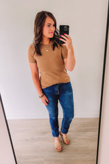 Ribbed Basic Tee (Camel)