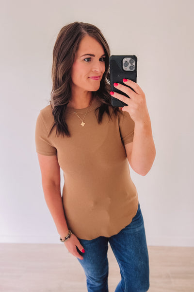 Ribbed Basic Tee (Camel)