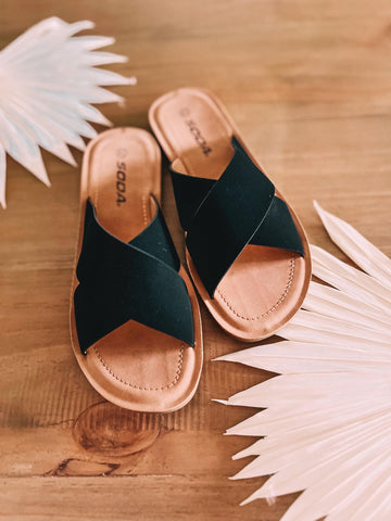 
Need a sandal you can slip on easy and GO without sacrificing comfort o...