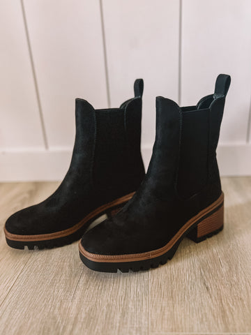 Want You To Want Me Boots (Black)