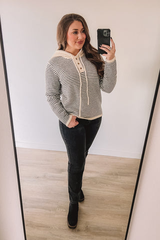 (SALE) Snuggled Up Henley Sweater