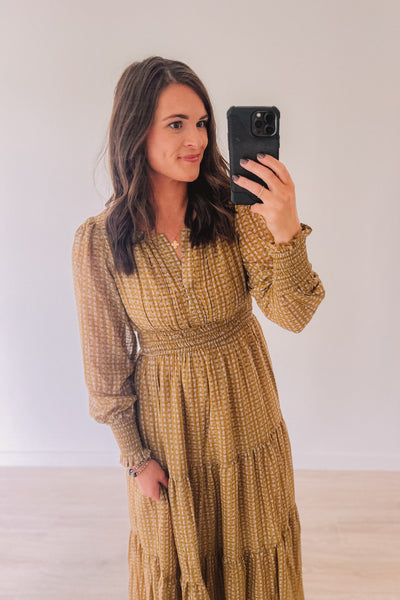 Season's Best Dressed (Goldenrod)