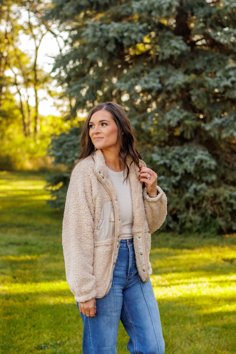 Teddy Fleece Jacket (Beige)