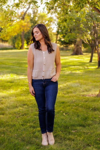 Old Money Relaxed Sweater Vest (Taupe)