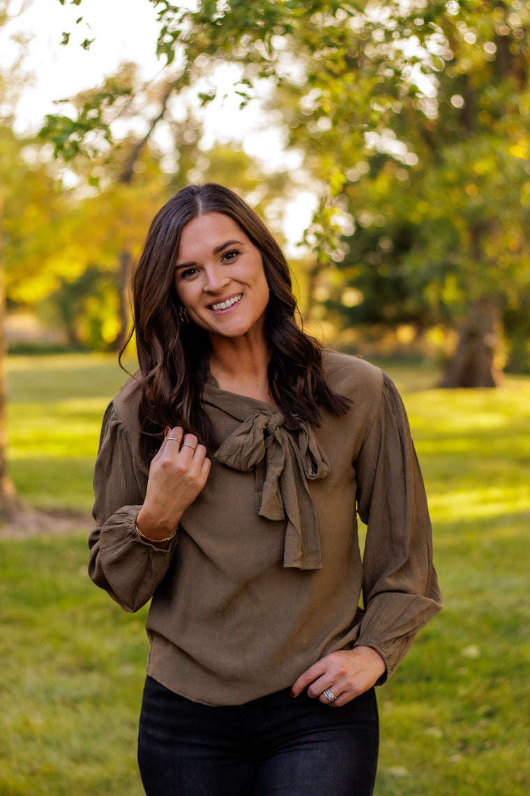 What I Love About Sunday Blouse (Coco)