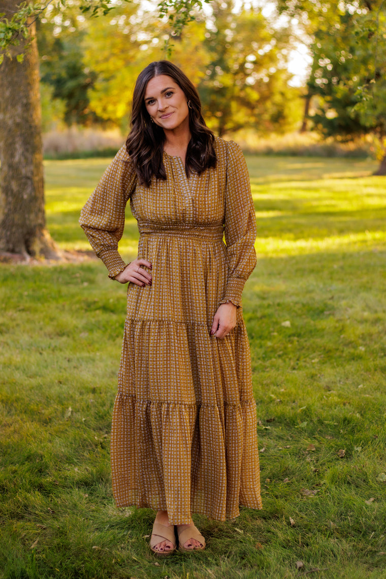 Season's Best Dressed (Goldenrod)
