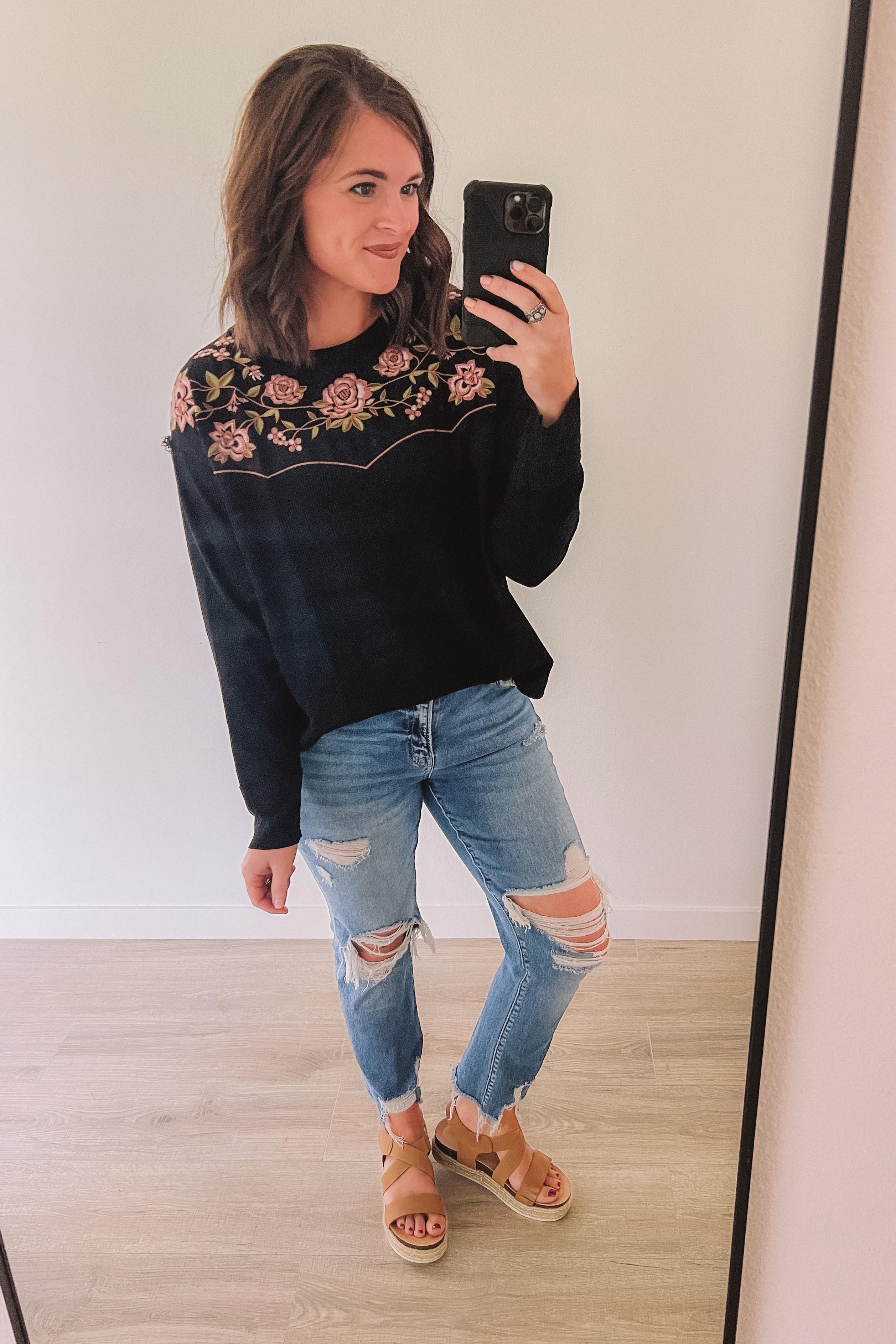Roses A Plenty (Black)