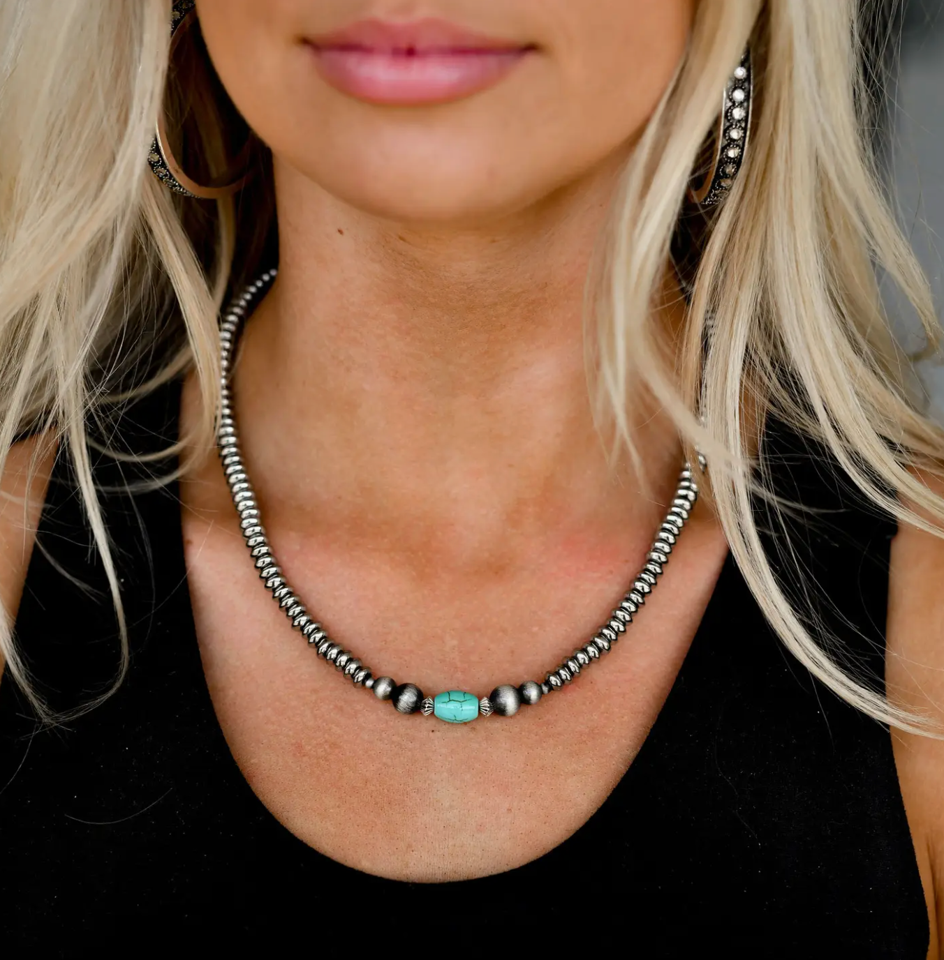 16" Silver Disc Beaded Necklace with Turquoise