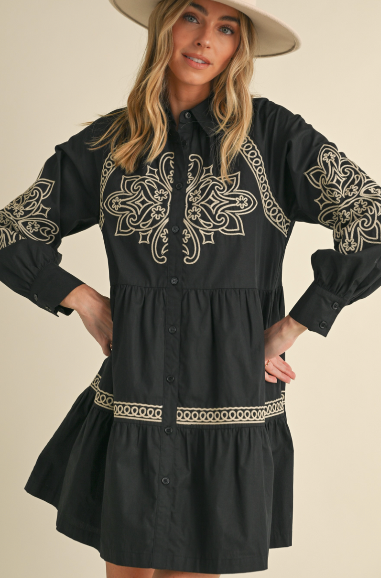 Cowgirl Kind Of Love Dress (Black)