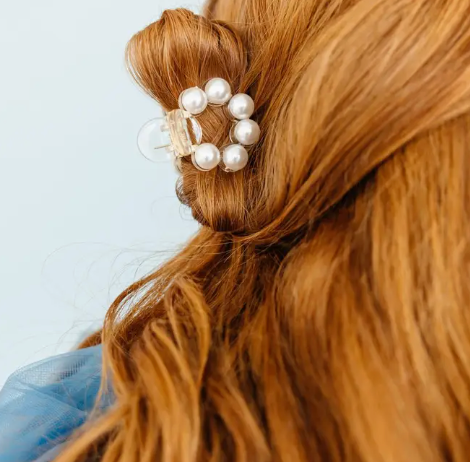 Pearl Cluster Hair Clip