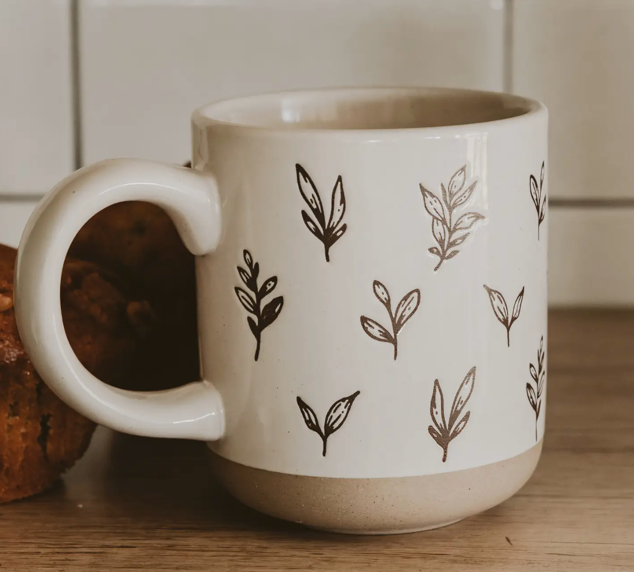 Brown Leaves Ceramic Mug