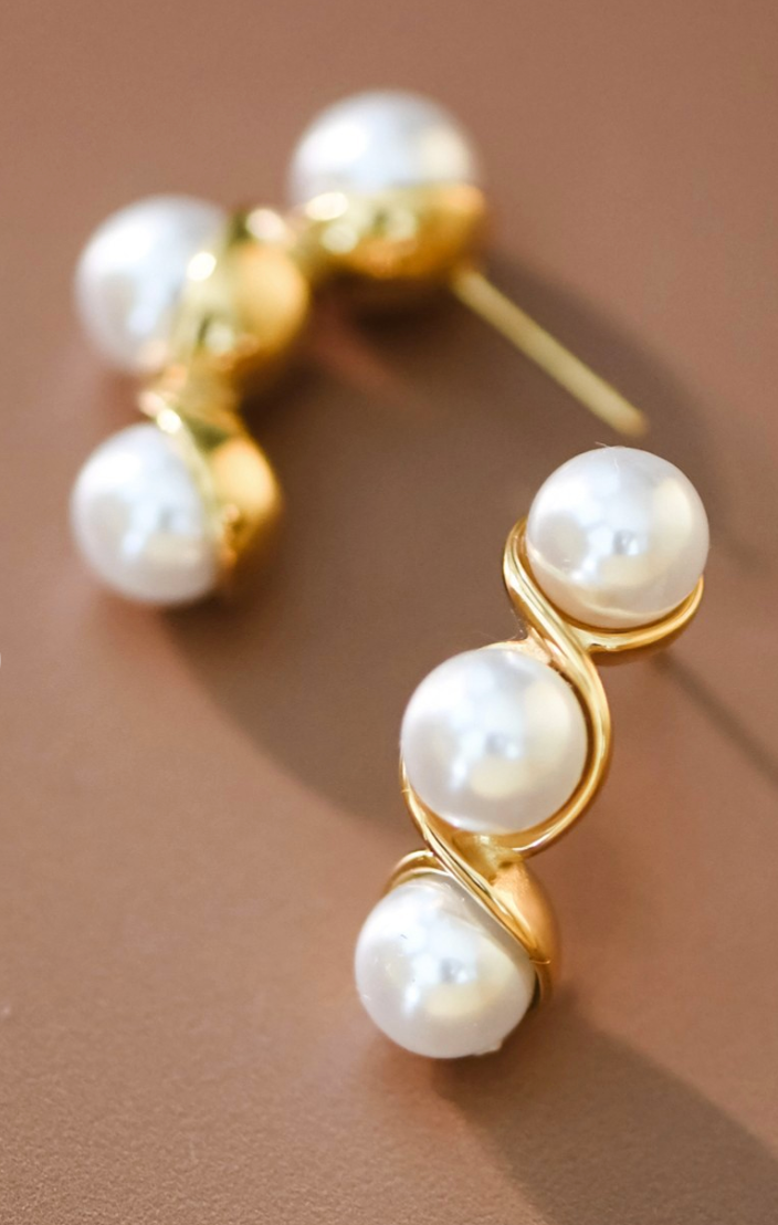 Stainless Steel Pearl Trio Earring