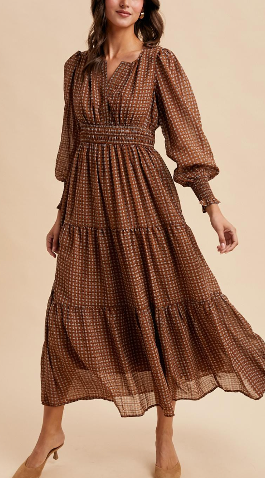 Season's Best Dressed (Camel)
