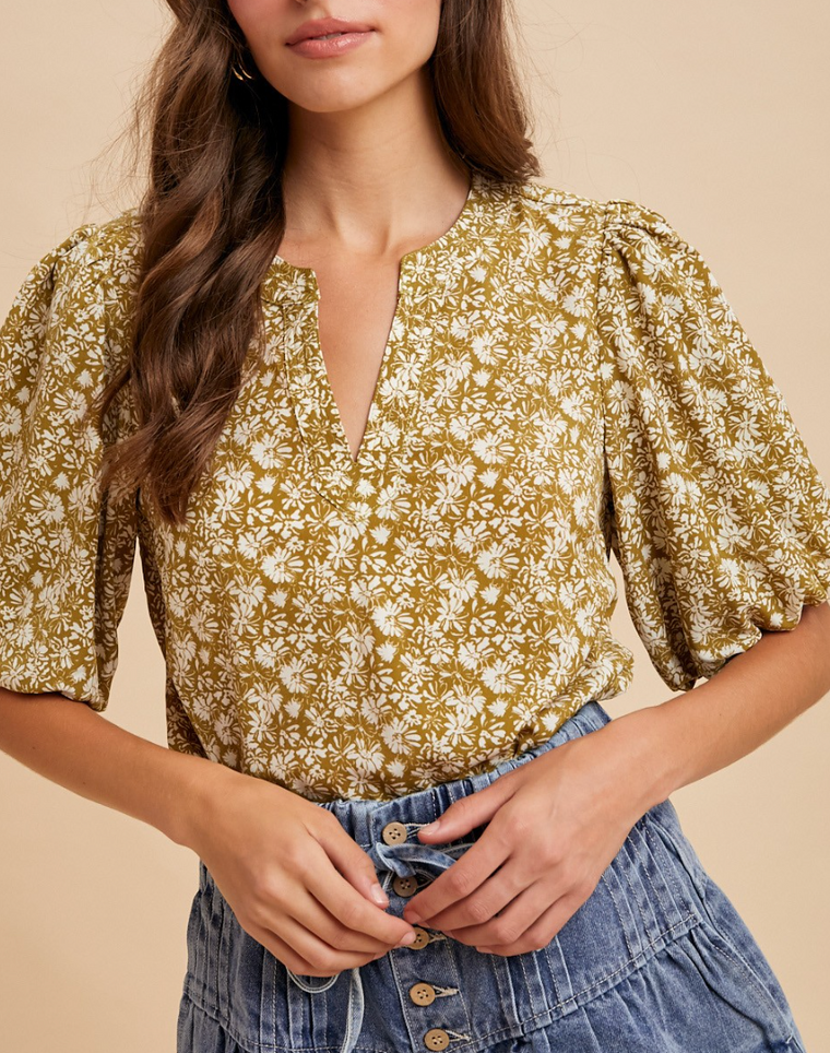 Only See Love Floral Blouse (Golden Olive)