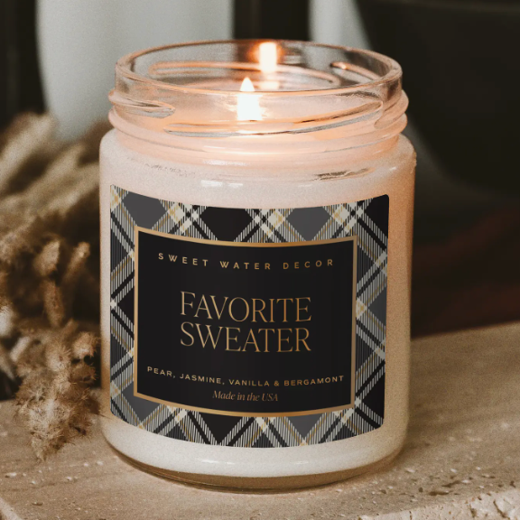 Favorite Sweater 9oz Candle