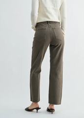 JBD Vintage Brown Straight (Lydia)