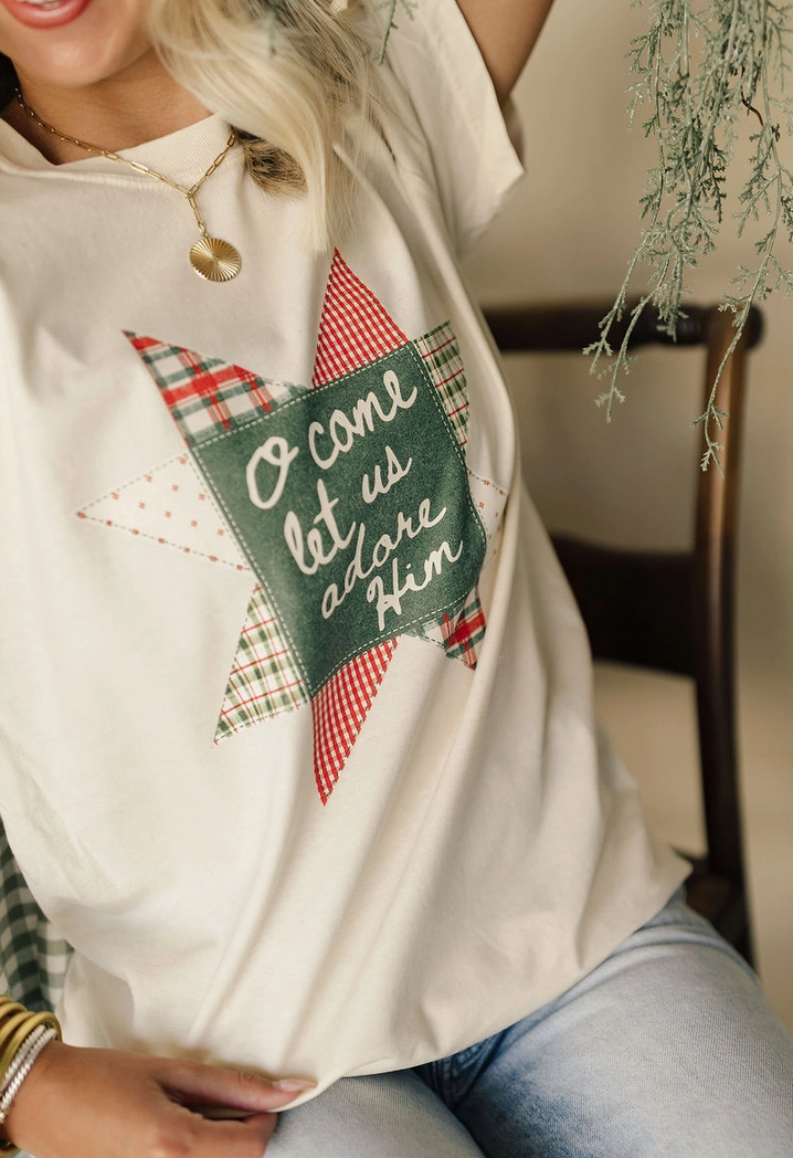 (PRE-ORDER) O Come Let Us Adore Him Graphic Tee - Off White