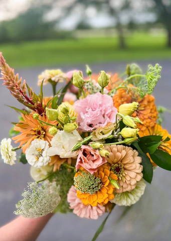 Monthly Subscription (FOUR Kraft Paper Wrapped Blooms)