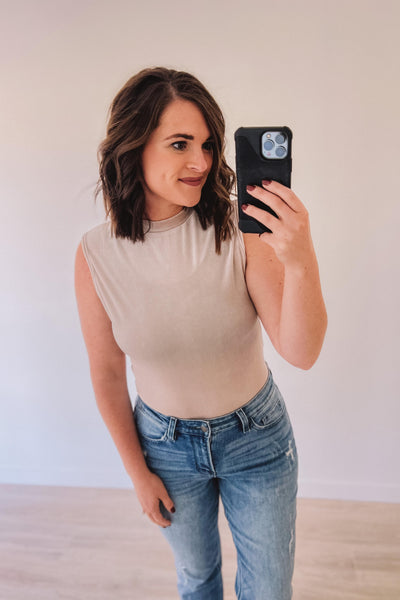 Velvet Bodysuit (Cream)