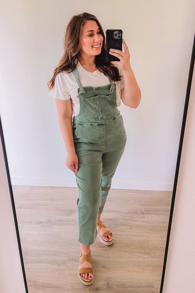 (SALE) Let's Take A Stroll Relaxed Overalls (Olive)