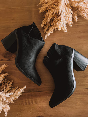 (SALE) No Need To Rush Booties